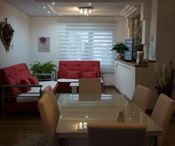 아파트 Apartman Volijak 야이체