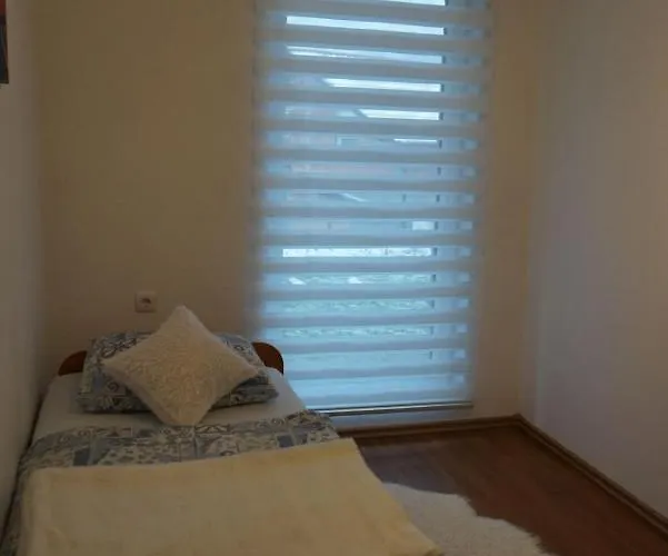 아파트 Apartman Volijak